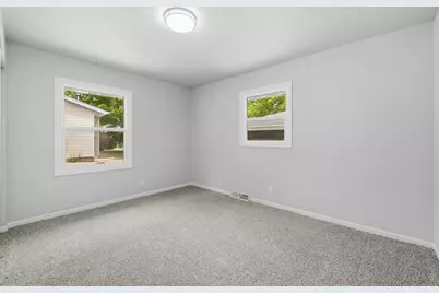 513  Bender Rd #515, West Bend, WI 53090 - Photo 15