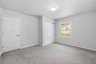 513 Bender Rd, West Bend, WI 53090 - Photo 29