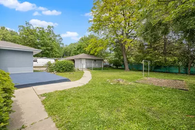 513  Bender Rd #515, West Bend, WI 53090 - Photo 3