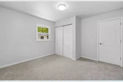 513  Bender Rd #515, West Bend, WI 53090 - Photo 15