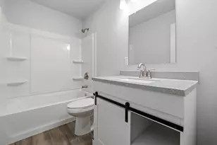513 Bender Rd, West Bend, WI 53090 - Photo 21