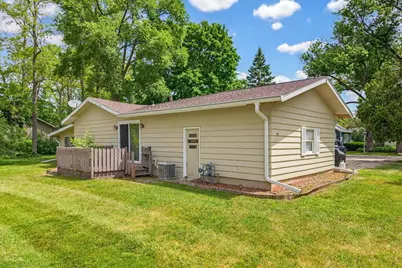 325  Summer St, Delavan, WI 53115 - Photo 29