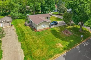 325 Summer St, Delavan, WI 53115 - Photo 33
