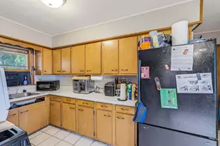 325 Summer St, Delavan, WI 53115 - Photo 11
