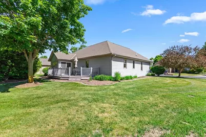 1320  West Heights Ct, West Bend, WI 53095 - Photo 35