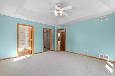 1320  West Heights Ct, West Bend, WI 53095 - Photo 17