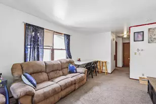 1112 S 62nd St, West Allis, WI 53214 - Photo 13