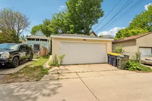 1112 S 62nd St, West Allis, WI 53214 - Photo 23