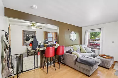 1112 S 62nd St #1114, West Allis, WI 53214 - Photo 5
