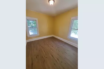 2729 N 36th St, Milwaukee, WI 53210 - Photo 7