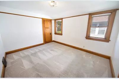 936 S 77th St, West Allis, WI 53214 - Photo 23