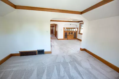 936 S 77th St, West Allis, WI 53214 - Photo 15