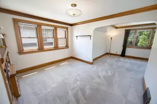 936 S 77th St, West Allis, WI 53214 - Photo 17