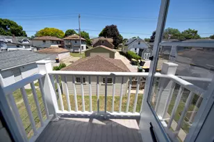 936 S 77th St, West Allis, WI 53214 - Photo 21