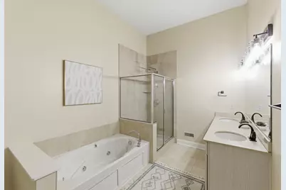 1888 N Water St #101, Milwaukee, WI 53202 - Photo 17