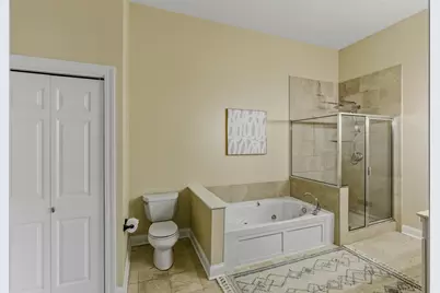 1888 N Water St #101, Milwaukee, WI 53202 - Photo 17