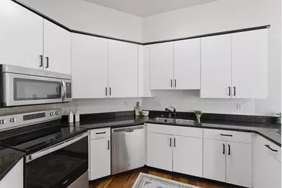 1888 N Water St #101, Milwaukee, WI 53202 - Photo 11