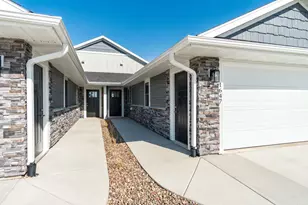 1627 Red Clover St, Holmen, WI 54636 - Photo 1