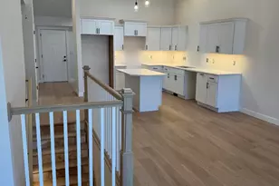 1627 Red Clover St, Holmen, WI 54636 - Photo 3