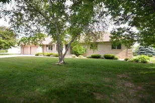 1670 Turtle Mound Ln, Whitewater, WI 53190 - Photo 3