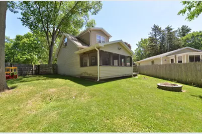 2513  Mason St, Delavan, WI 53115 - Photo 39