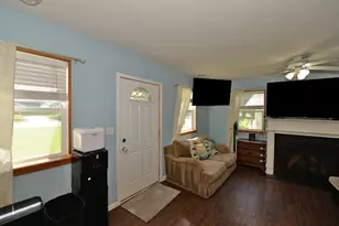 2513 Mason St, Delavan, WI 53115 - Photo 9