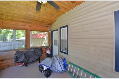 2513  Mason St, Delavan, WI 53115 - Photo 25