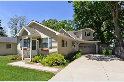 2513  Mason St, Delavan, WI 53115 - Photo 1