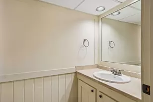 9945 N Valley Hill Dr, Mequon, WI 53092 - Photo 35