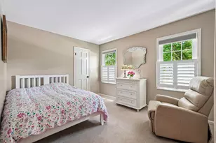 9945 N Valley Hill Dr, Mequon, WI 53092 - Photo 31
