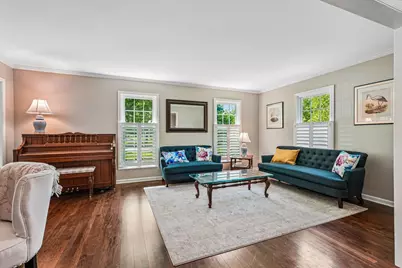 9945 N Valley Hill Dr, Mequon, WI 53092 - Photo 11