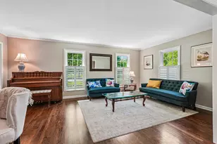9945 N Valley Hill Dr, Mequon, WI 53092 - Photo 11