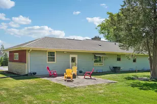 W130N6219 River Dr, Menomonee Falls, WI 53051 - Photo 31