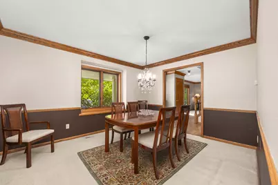W245N6061  Maris Dr, Sussex, WI 53089 - Photo 15