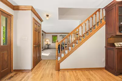 W245N6061  Maris Dr, Sussex, WI 53089 - Photo 13