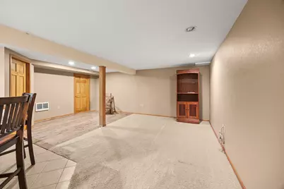 W245N6061  Maris Dr, Sussex, WI 53089 - Photo 29