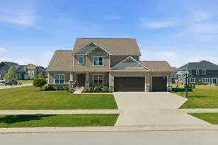 1152 W Sunrise Pass, Oak Creek, WI 53154 - Photo 3