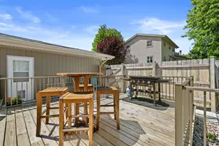 3521 Ascot Dr, Racine, WI 53406 - Photo 37