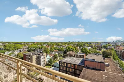 1550 E Royall Pl #Unit 911, Milwaukee, WI 53202 - Photo 9