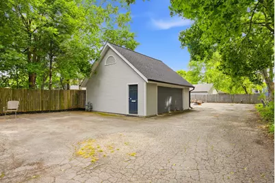 411 W Wisconsin Ave, Oconomowoc, WI 53066 - Photo 3