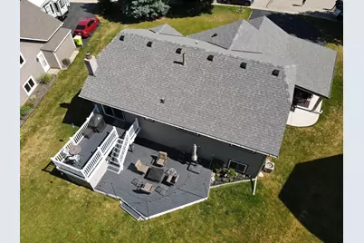 1021  Eton Ct, Hartland, WI 53029 - Photo 41