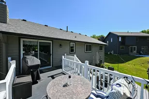 1021 Eton Ct, Hartland, WI 53029 - Photo 33