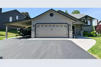 1021  Eton Ct, Hartland, WI 53029 - Photo 37