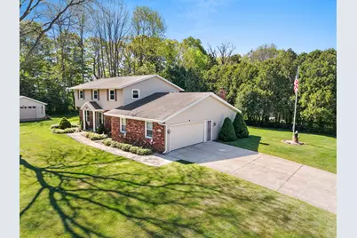 3601  Michigan Ave, Manitowoc, WI 54220 - Photo 51