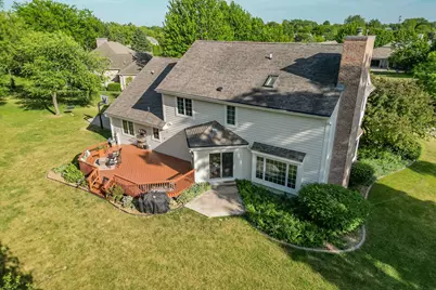 W159N7482  Pinewood Cir, Menomonee Falls, WI 53051 - Photo 65
