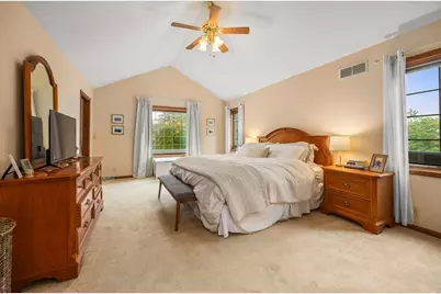 W159N7482  Pinewood Cir, Menomonee Falls, WI 53051 - Photo 41