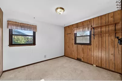 5404 N 103rd St, Milwaukee, WI 53225 - Photo 7