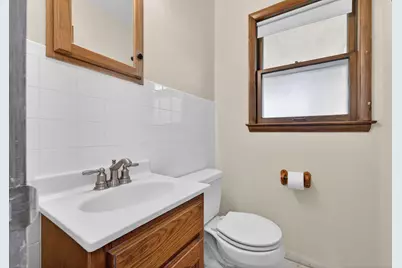 5404 N 103rd St, Milwaukee, WI 53225 - Photo 11
