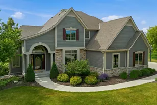 439 Pineview Ct, Richfield, WI 53017 - Photo 1