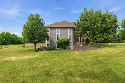 439  Pineview Ct, Richfield, WI 53017 - Photo 73